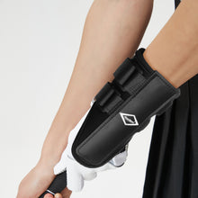 Load image into Gallery viewer, Scott Edward Golf Swing Assist Pro Wrist Protector Smooths and connects - easy and correct wrist protection
